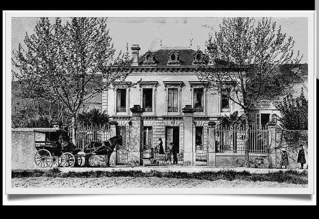 MauvesLes Palmiers住宿加早餐旅馆 外观 照片